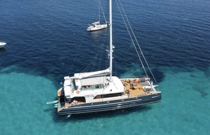 Maxi Catamaran - Esprit Entreprise